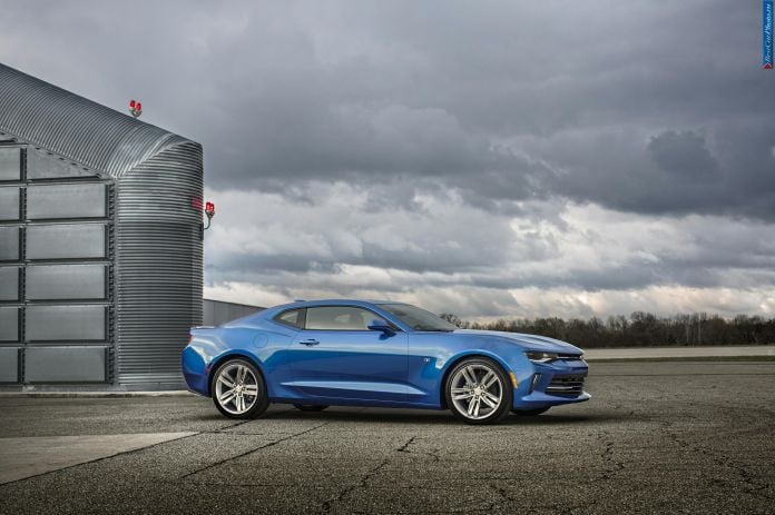 2016 Chevrolet Camaro - фотография 7 из 55