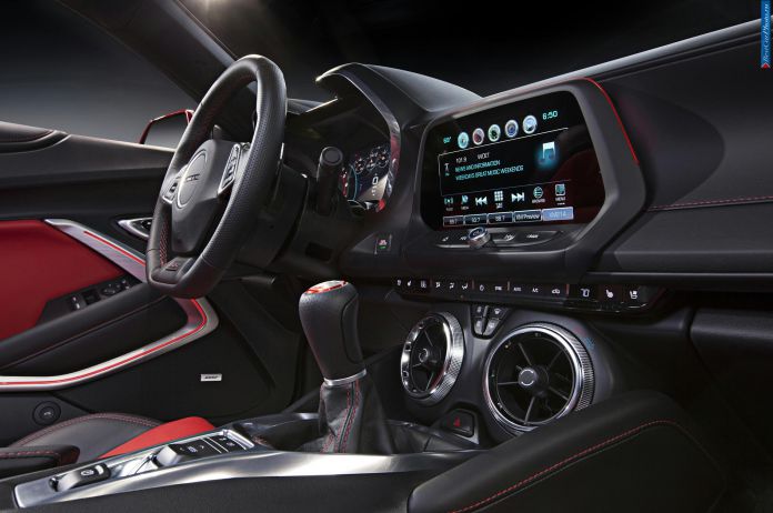 2016 Chevrolet Camaro - фотография 12 из 55 2016 Chevrolet Camaro - фотография 12 из 55