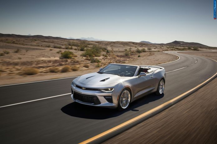 2016 Chevrolet Camaro Convertible - фотография 1 из 6