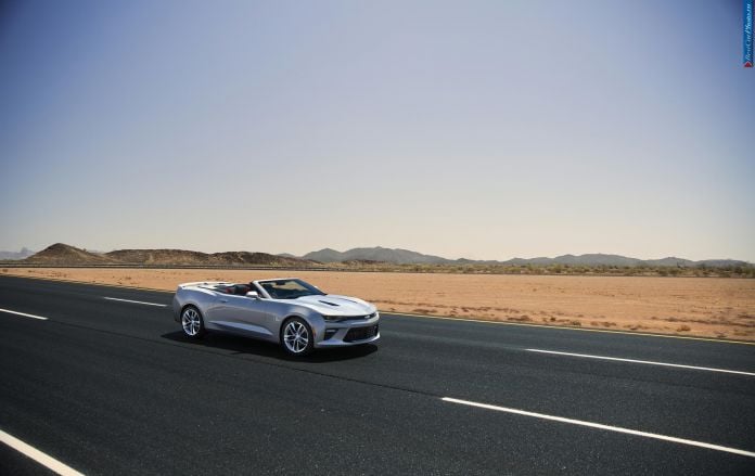2016 Chevrolet Camaro Convertible - фотография 2 из 6 2016 Chevrolet Camaro Convertible - фотография 2 из 6