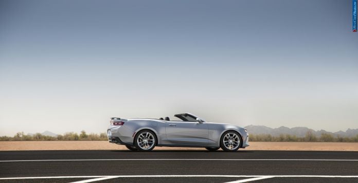 2016 Chevrolet Camaro Convertible - фотография 5 из 6