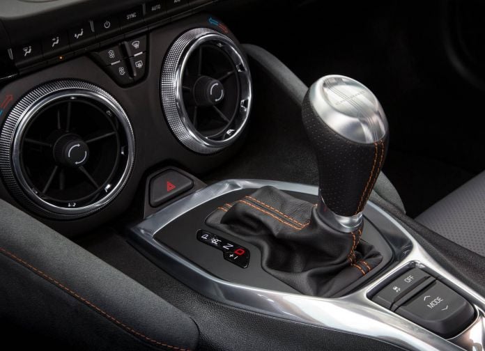 2016 Chevrolet Camaro EU Version - фотография 26 из 44