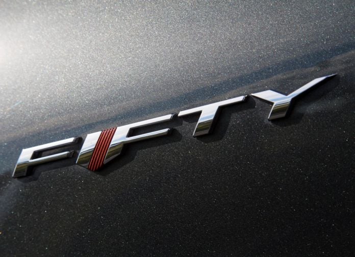 2016 Chevrolet Camaro EU Version - фотография 39 из 44