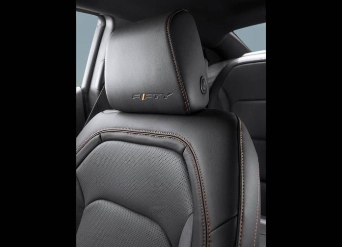 2016 Chevrolet Camaro EU Version - фотография 43 из 44