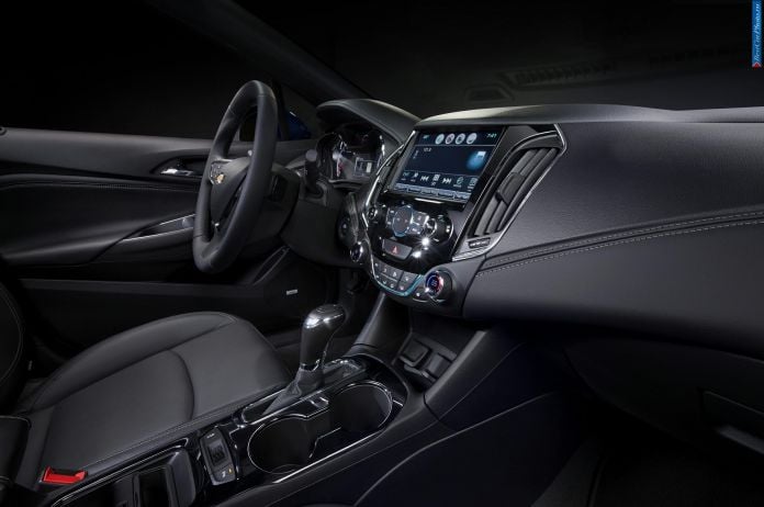2016 Chevrolet Cruze - фотография 8 из 10 2016 Chevrolet Cruze - фотография 8 из 10