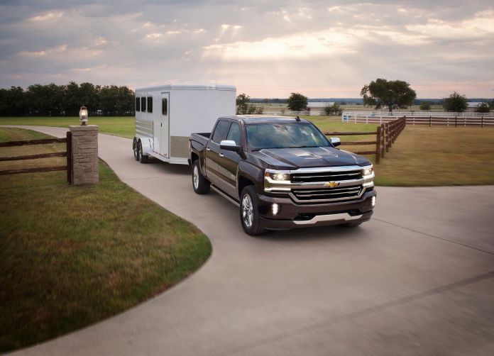 2016 Chevrolet Silverado - фотография 5 из 12