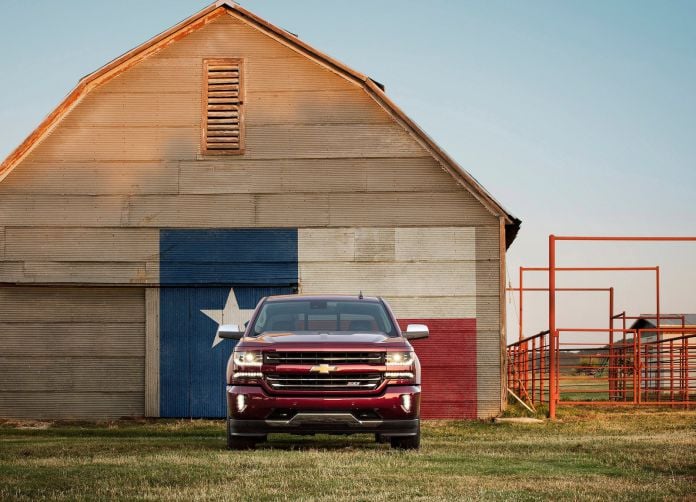 2016 Chevrolet Silverado - фотография 10 из 12