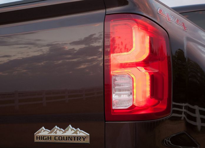 2016 Chevrolet Silverado - фотография 12 из 12