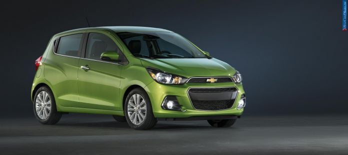 2016 Chevrolet Spark - фотография 3 из 11