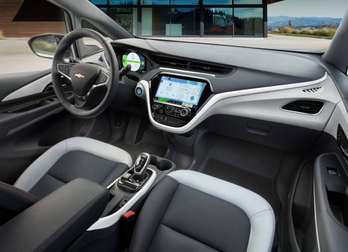 2017 Chevrolet Bolt EV - фотография 28 из 46