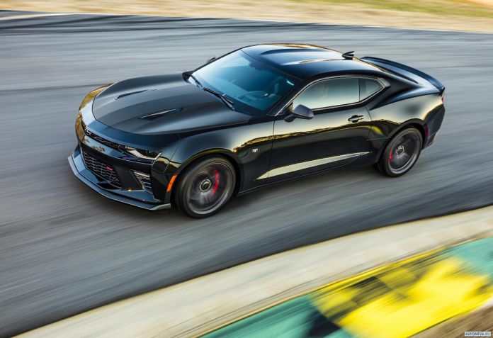 2017 Chevrolet Camaro 1Le - фотография 4 из 7 2017 Chevrolet Camaro 1Le - фотография 4 из 7