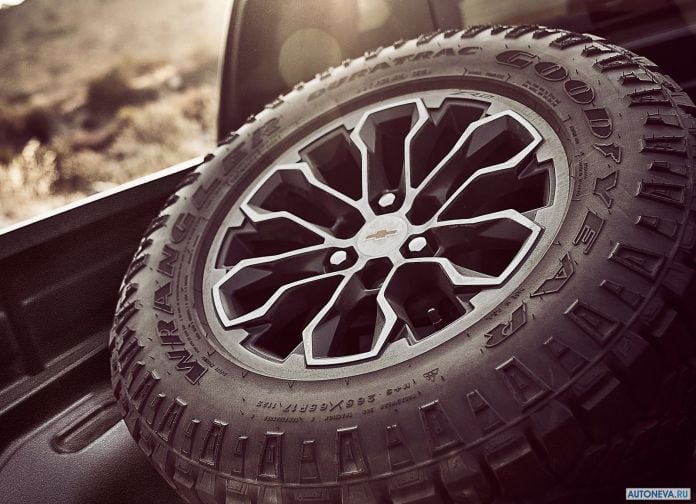 2017 Chevrolet Colorado ZR2 - фотография 10 из 11