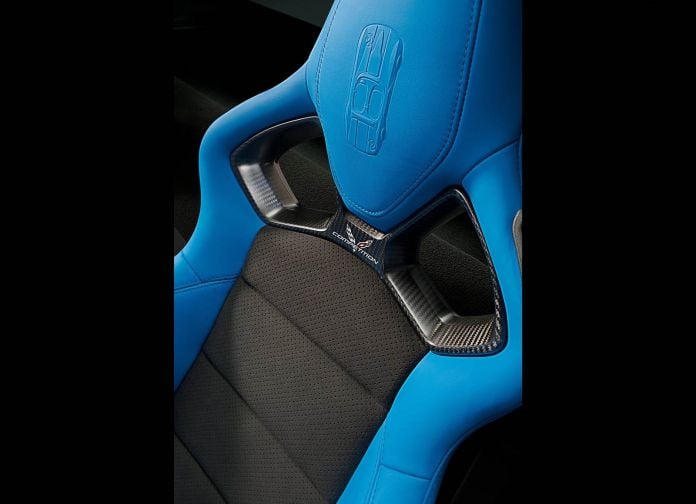 2017 Chevrolet Corvette Grand Sport - фотография 24 из 27 2017 Chevrolet Corvette Grand Sport - фотография 24 из 27