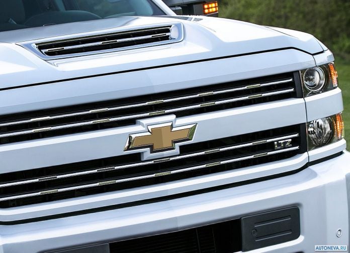 2017 Chevrolet Silverado HD - фотография 4 из 4