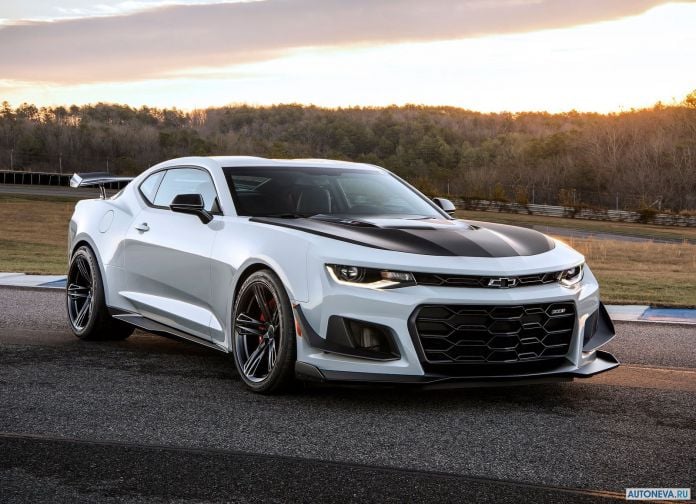2018 Chevrolet Camaro ZL1 1LE - фотография 1 из 9 2018 Chevrolet Camaro ZL1 1LE - фотография 1 из 9