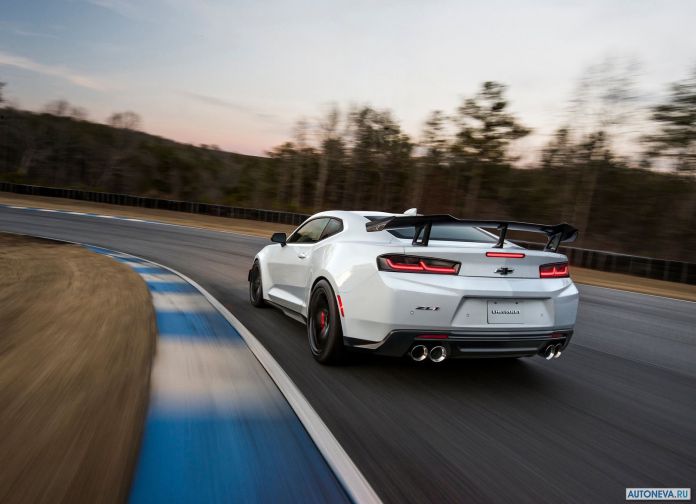 2018 Chevrolet Camaro ZL1 1LE - фотография 5 из 9 2018 Chevrolet Camaro ZL1 1LE - фотография 5 из 9