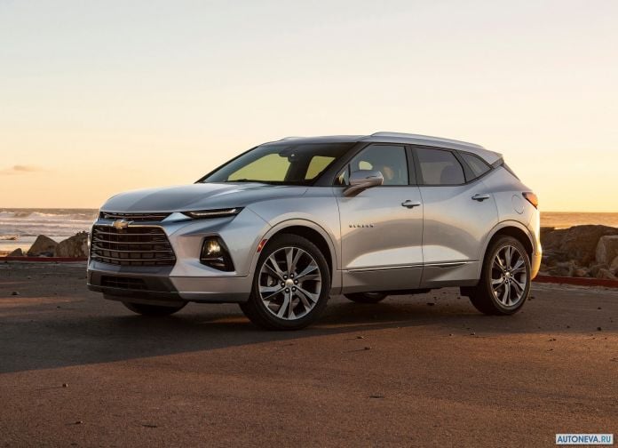 2019 Chevrolet Blazer - фотография 2 из 46