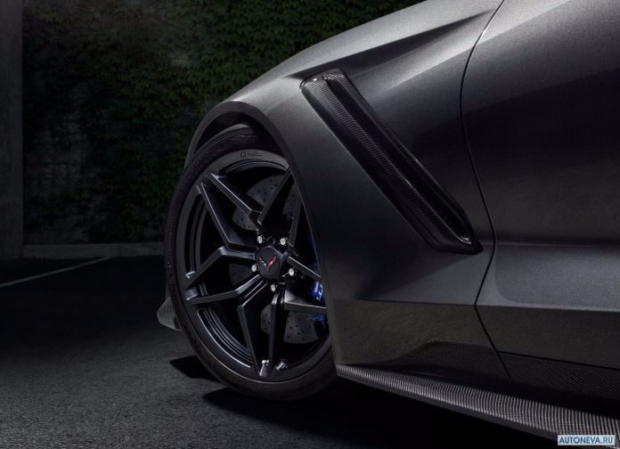 2019 Chevrolet Corvette ZR1 - фотография 14 из 14 2019 Chevrolet Corvette ZR1 - фотография 14 из 14