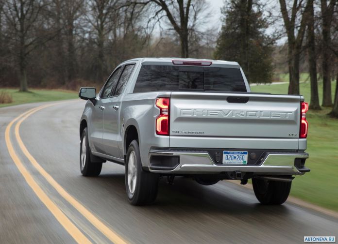2019 Chevrolet Silverado - фотография 26 из 43