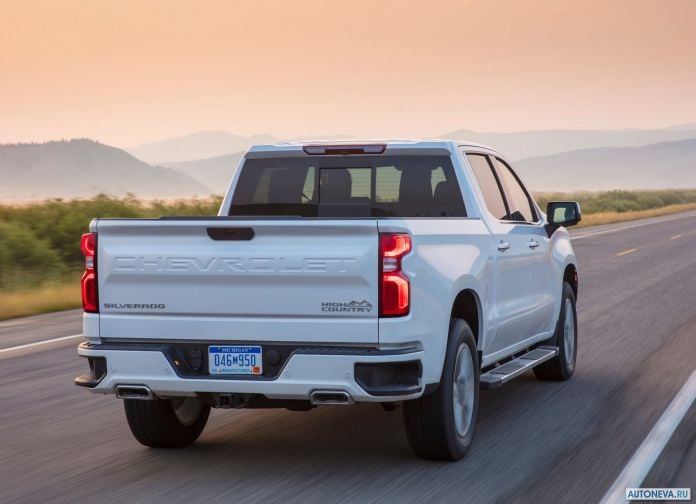 2019 Chevrolet Silverado - фотография 28 из 43