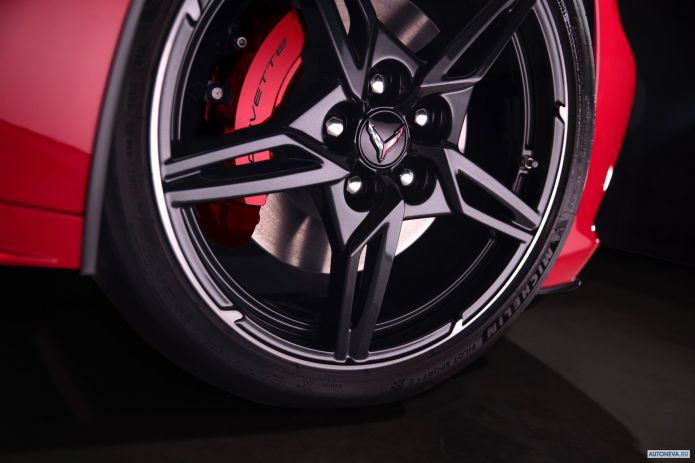 2020 Chevrolet Corvette - фотография 35 из 40 2020 Chevrolet Corvette - фотография 35 из 40