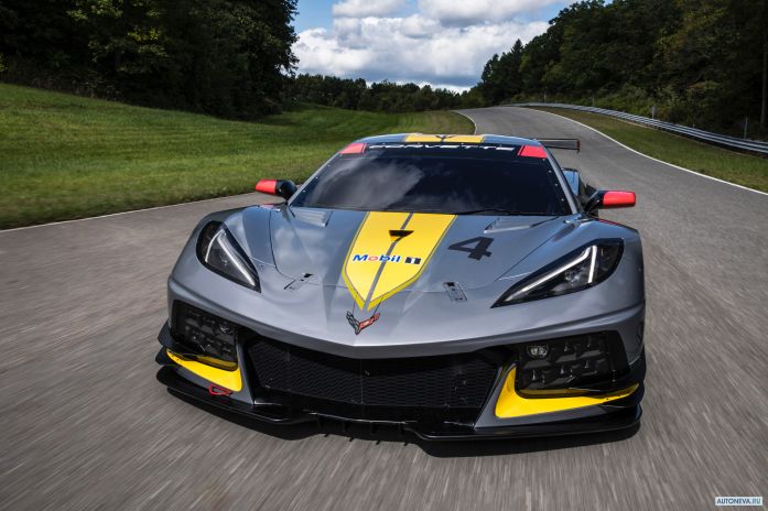 2020 Chevrolet Corvette C8.R - фотография 1 из 18