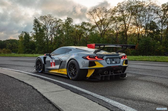 2020 Chevrolet Corvette C8.R - фотография 8 из 18