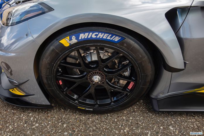 2020 Chevrolet Corvette C8.R - фотография 14 из 18