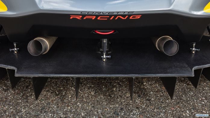 2020 Chevrolet Corvette C8.R - фотография 18 из 18