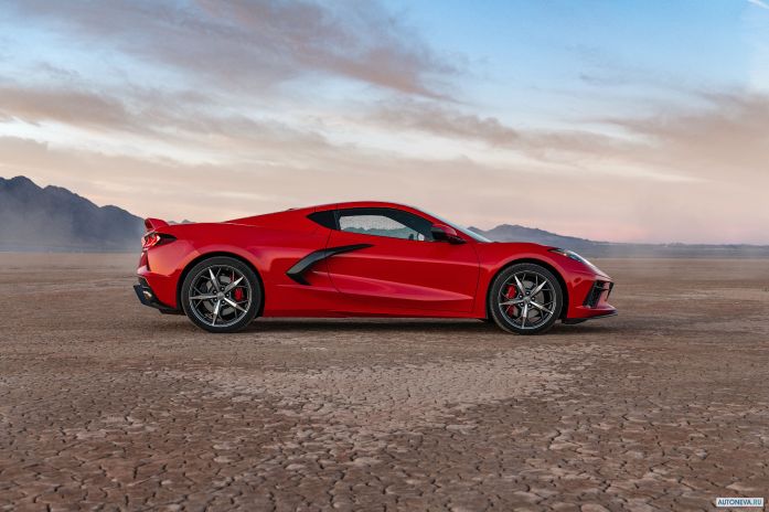 2020 Chevrolet Corvette Stingray Z51 - фотография 9 из 40