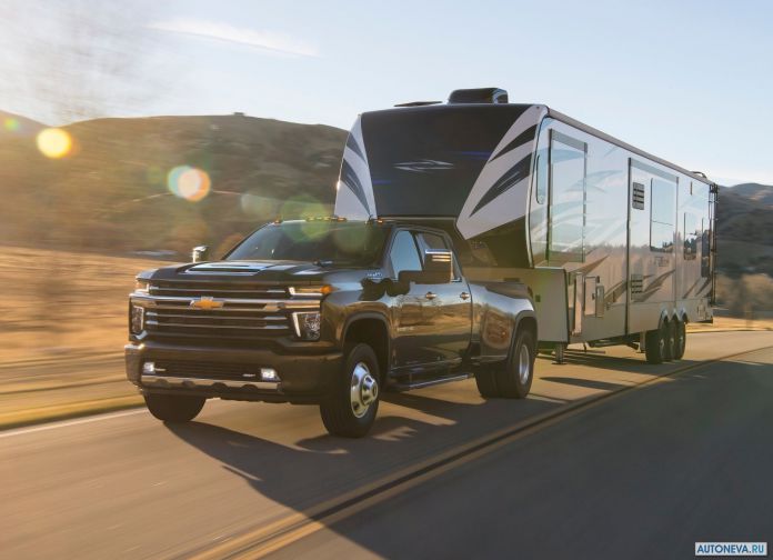 2020 Chevrolet Silverado HD - фотография 13 из 50 2020 Chevrolet Silverado HD - фотография 13 из 50