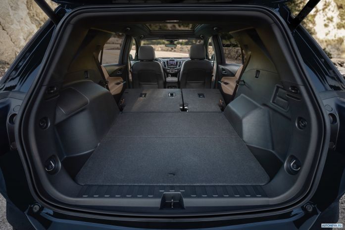 2021 Chevrolet Equinox Premier - фотография 12 из 20 2021 Chevrolet Equinox Premier - фотография 12 из 20