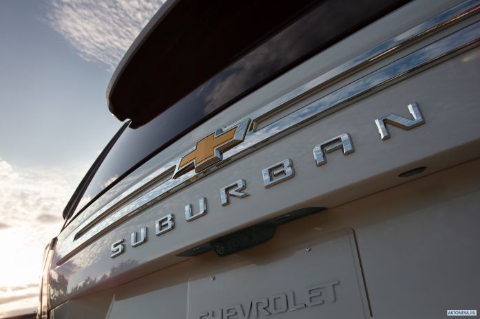 2021 Chevrolet Suburban - фотография 8 из 9