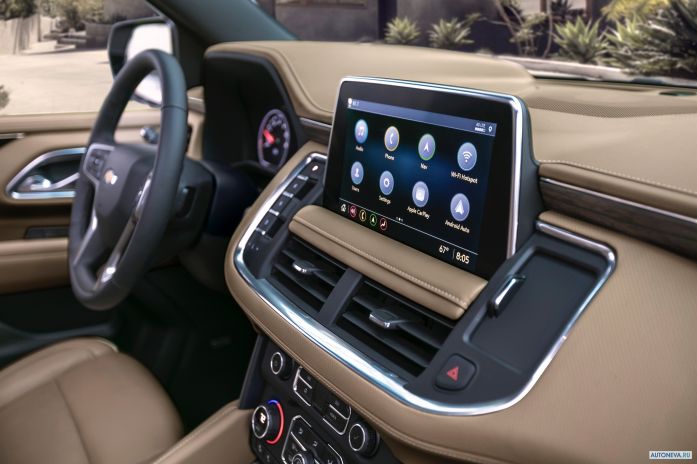 2021 Chevrolet Suburban High Country - фотография 10 из 13