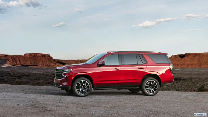 2021 Chevrolet Tahoe RST - фотография 3 из 21