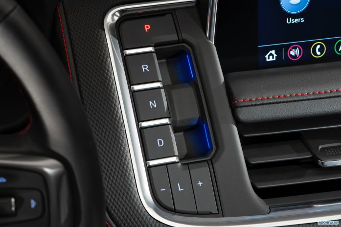 2021 Chevrolet Tahoe RST - фотография 11 из 21 2021 Chevrolet Tahoe RST - фотография 11 из 21