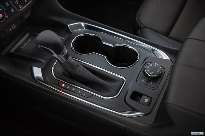 2021 Chevrolet Traverse High Country - фотография 9 из 15