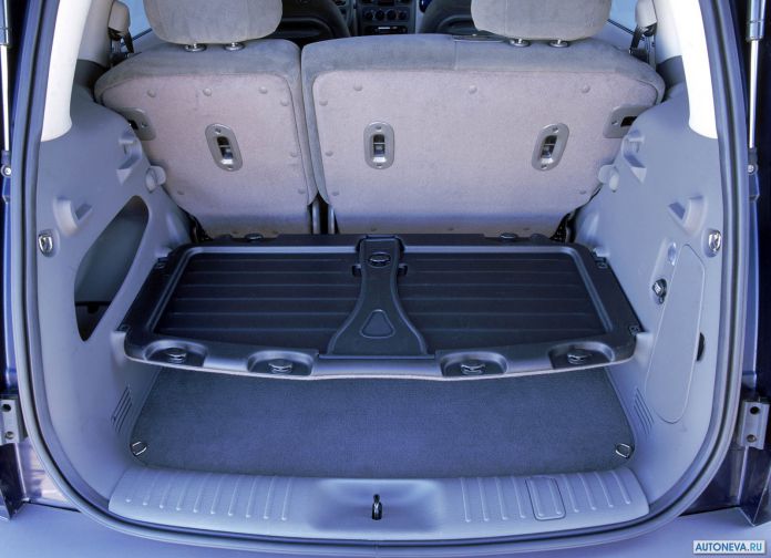 2001 Chrysler PT Cruiser - фотография 14 из 17