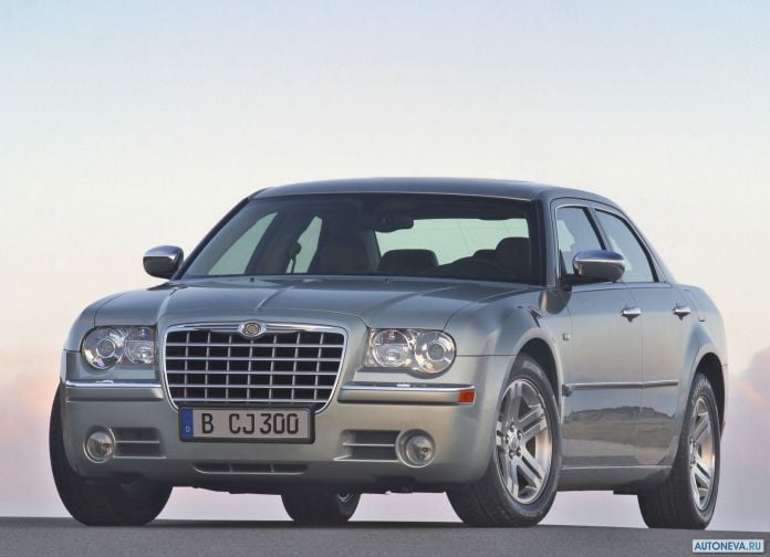 2005 Chrysler 300C - фотография 6 из 30