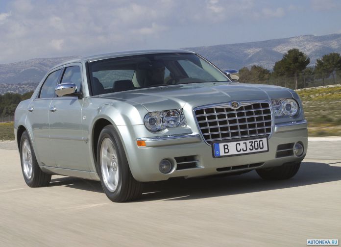 2005 Chrysler 300C - фотография 8 из 30
