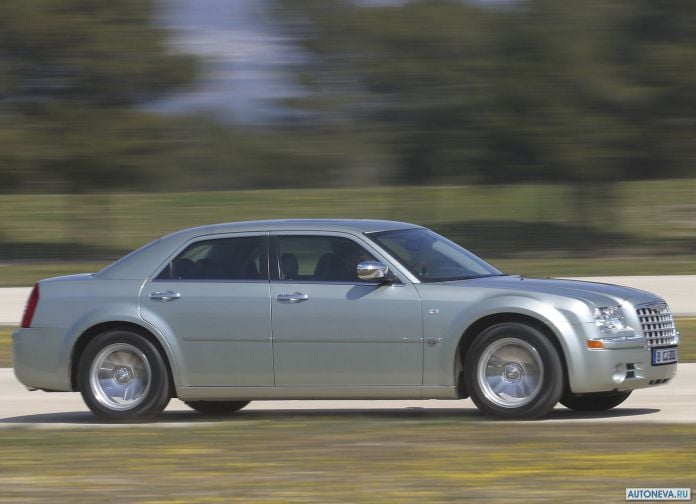 2005 Chrysler 300C - фотография 16 из 30 2005 Chrysler 300C - фотография 16 из 30