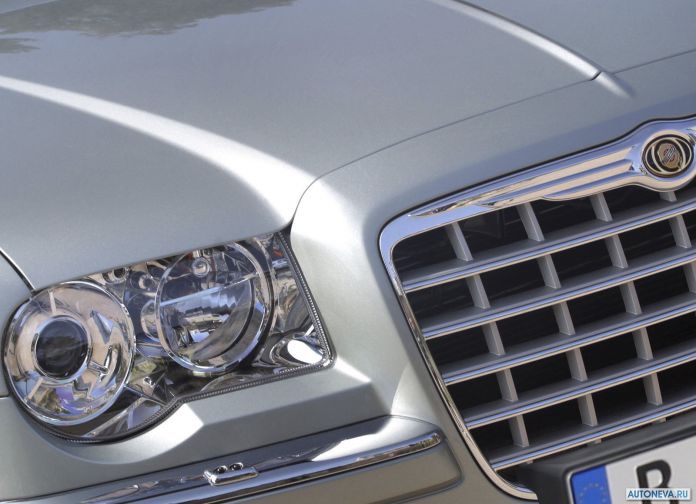 2005 Chrysler 300C - фотография 22 из 30 2005 Chrysler 300C - фотография 22 из 30