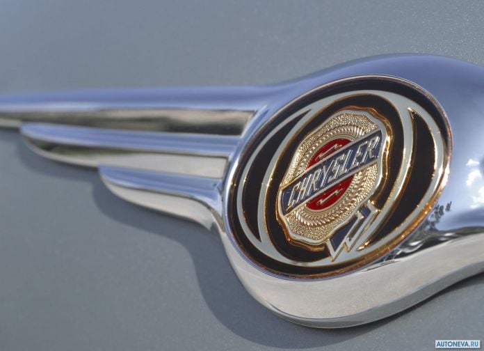 2005 Chrysler 300C - фотография 24 из 30