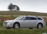 chrysler_2005_300c_touring_008.jpg