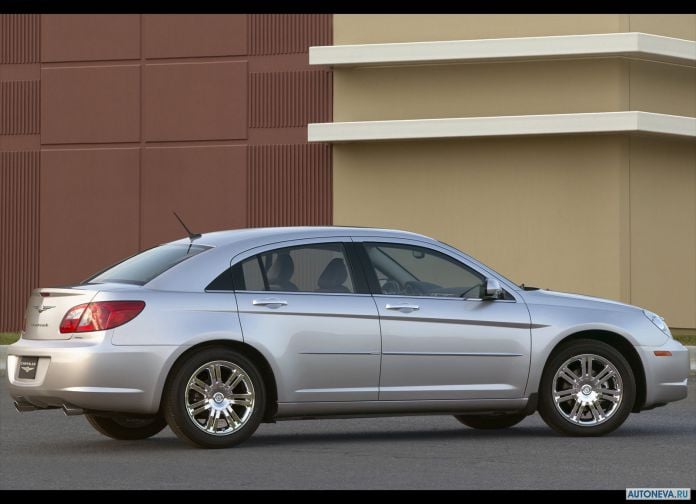 2007 Chrysler Sebring - фотография 7 из 15