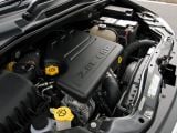 Chrysler_Grand_Voyager_Minivan_2011_281529.jpg