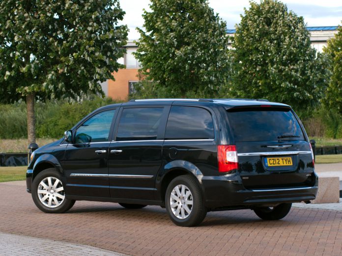 2011 Chrysler Grand Voyager - фотография 12 из 16