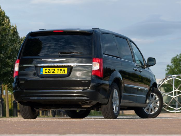 2011 Chrysler Grand Voyager - фотография 15 из 16