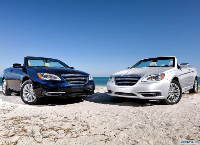 2011 Chrysler 200 Convertible - фотография 18 из 27