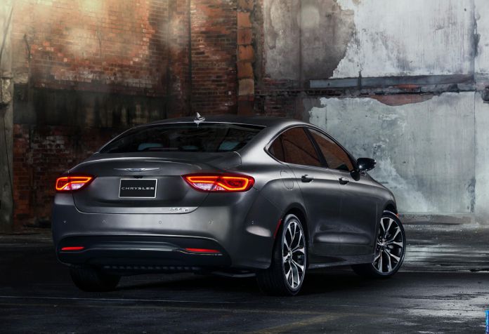 2015 Chrysler 200 - фотография 34 из 129 2015 Chrysler 200 - фотография 34 из 129